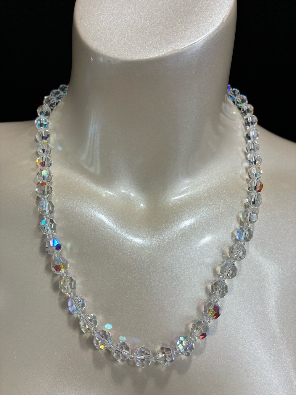 Aurora Faceted Crystal Beaded Necklace Clear Iridescent Classic Timeless Retro